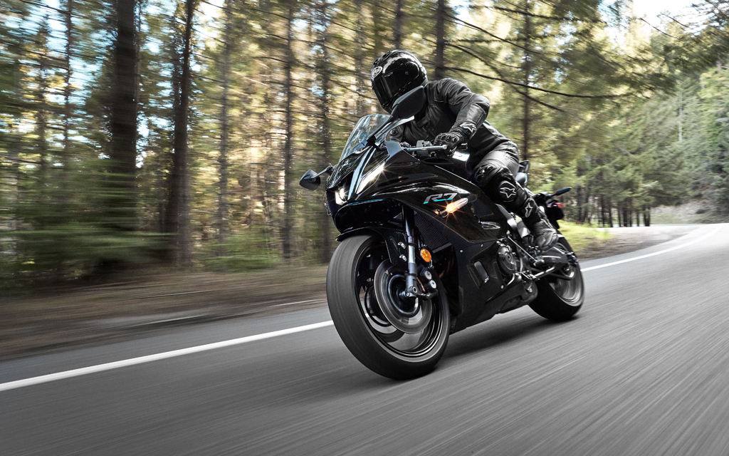 Yamaha lance sa nouvelle moto supersportive YZF-R7 2022 - Moto Journal