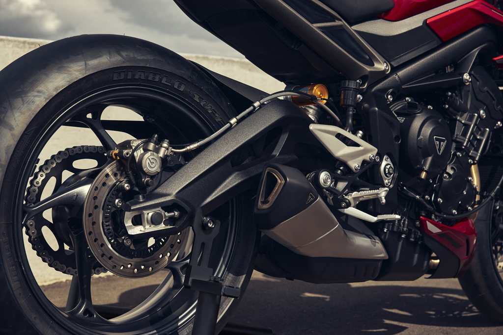 La Nouvelle Gamme Street Triple 765 2024 De Triumph Moto Journal