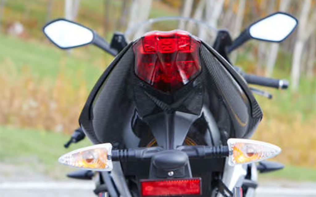 Sécurité à moto – SAAQ – Modifier votre moto c’est possible, mais…