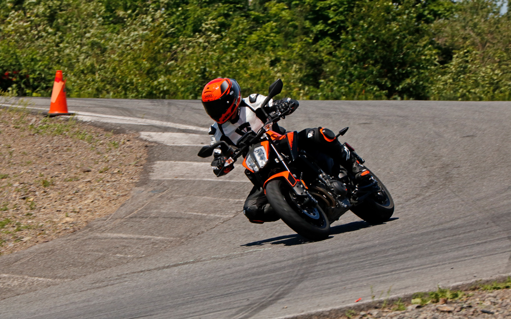 Archives – Essai Moto Journal – KTM 890 Duke 2021